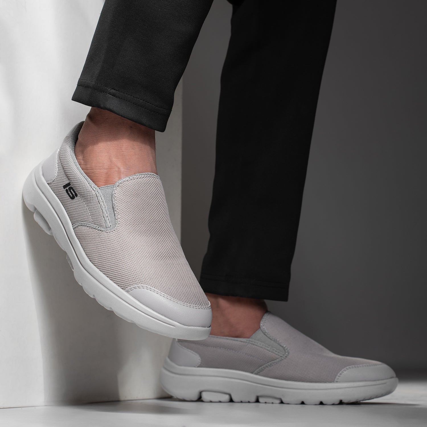 Cush Lite Men Sketcher