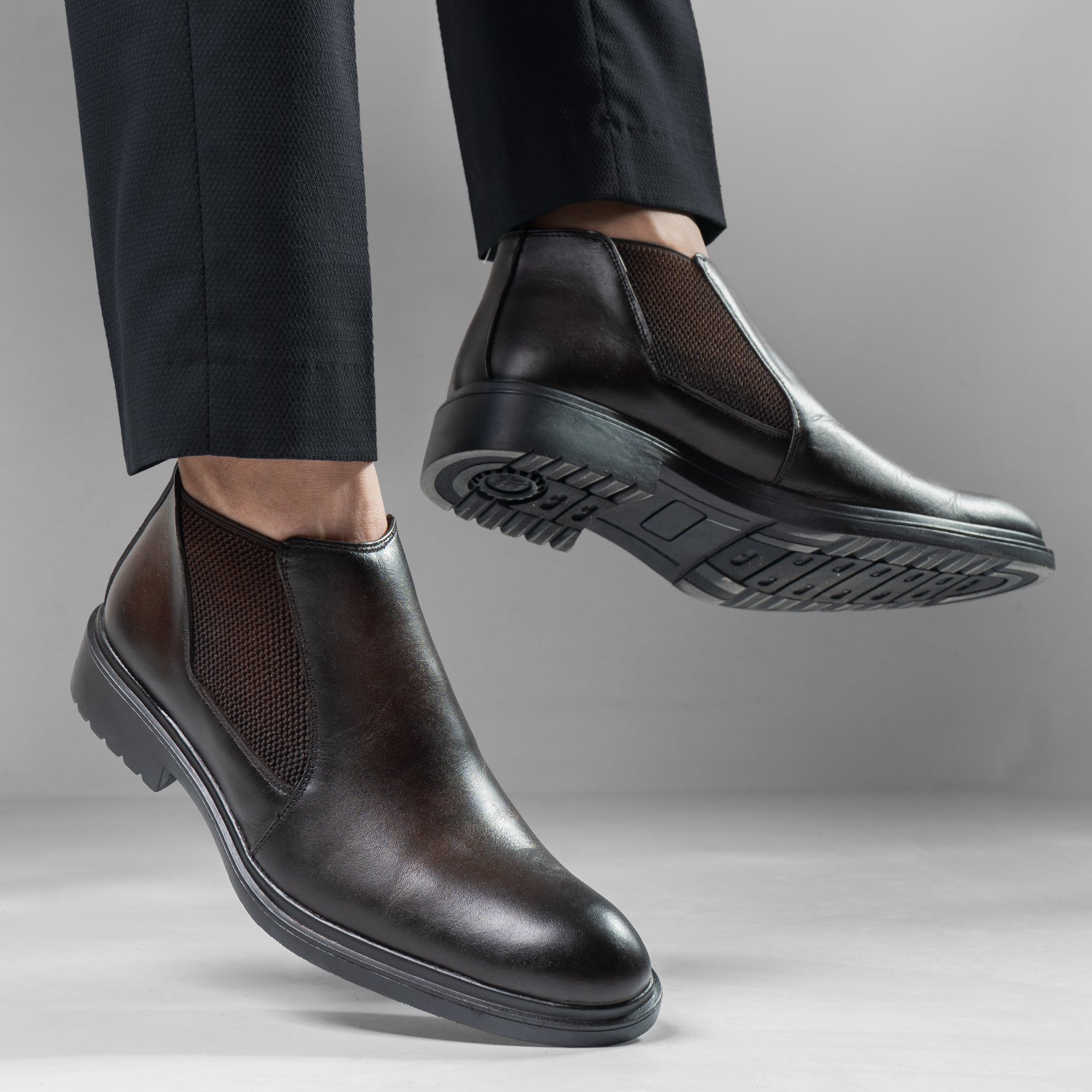 Genuine leather Boots M16