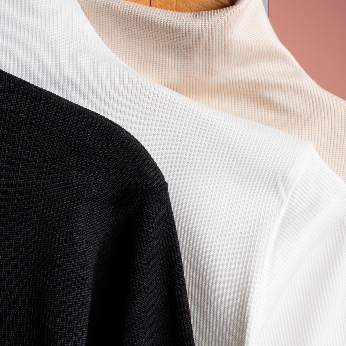 Alo Women Basic T-shirt