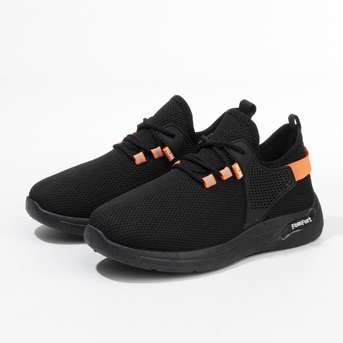 Run Vibe Knit Shoe