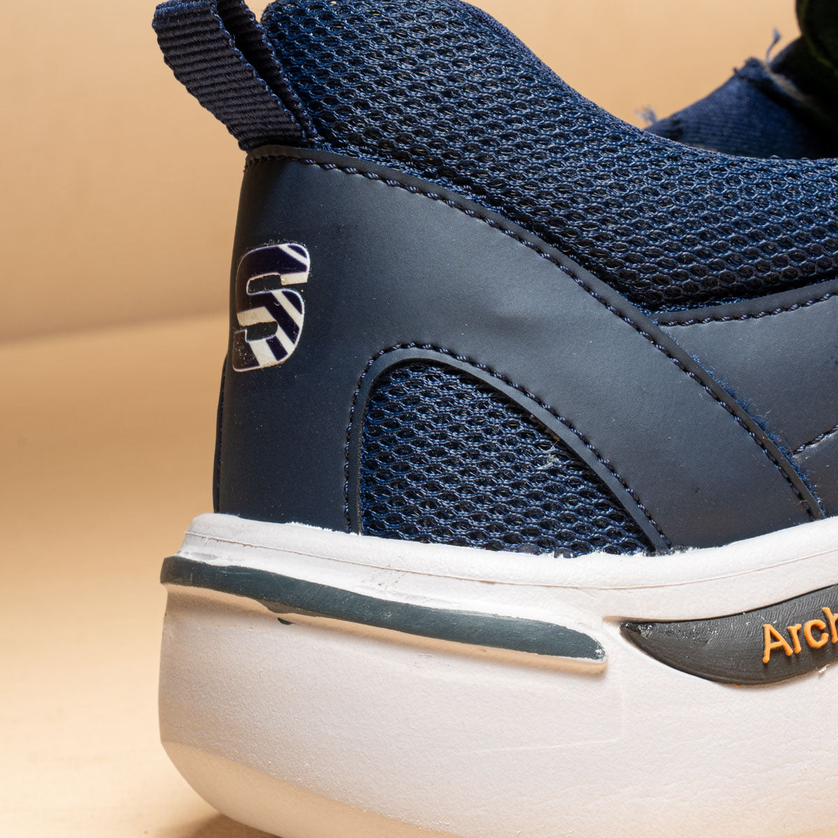 Med Walk Skechers For Men