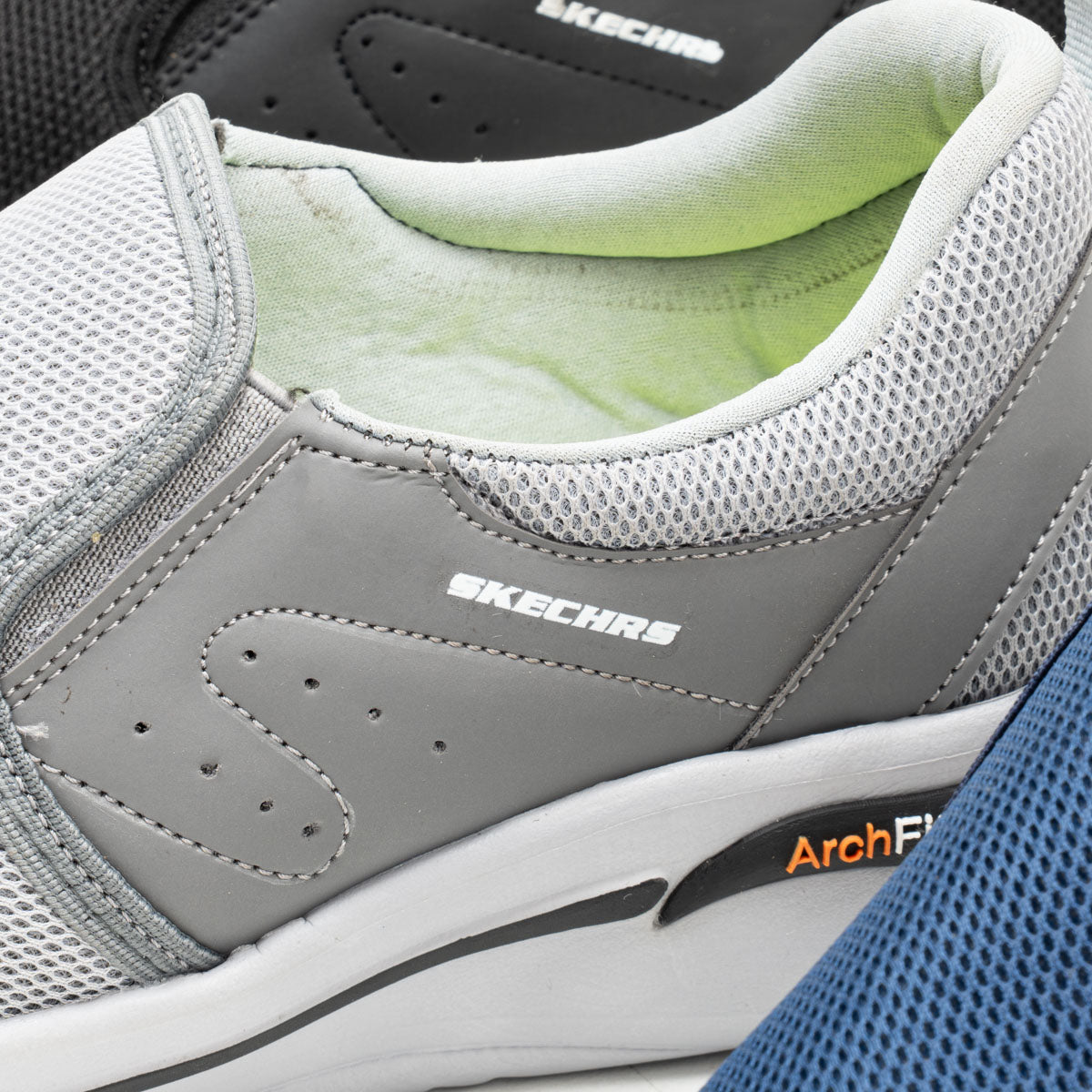 Med Walk Skechers For Men