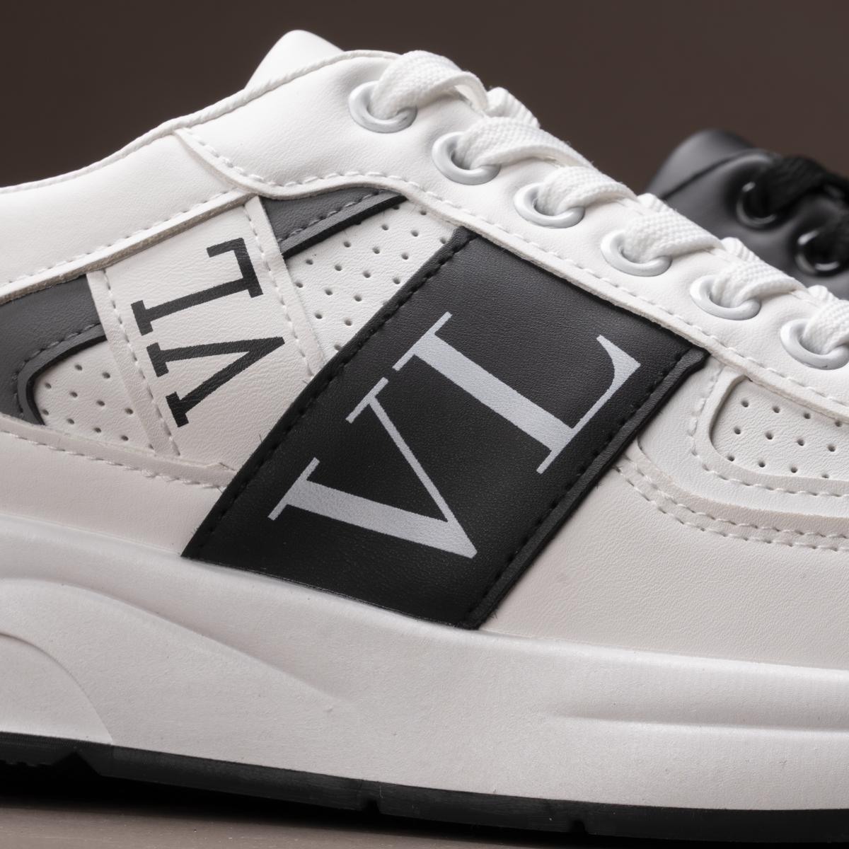 Men’s Sneakers G005